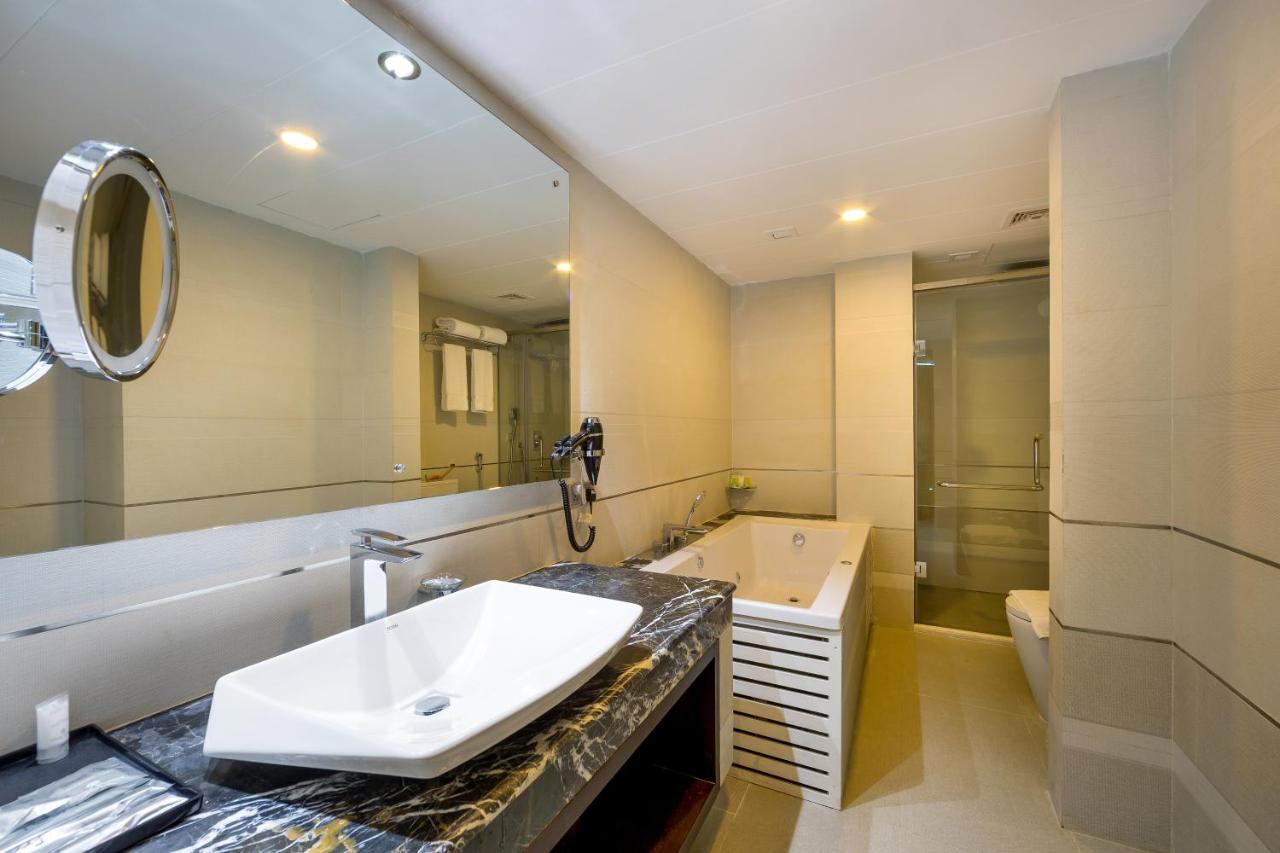 Grand Palace Hotel & Resorts Sylhet Exterior photo